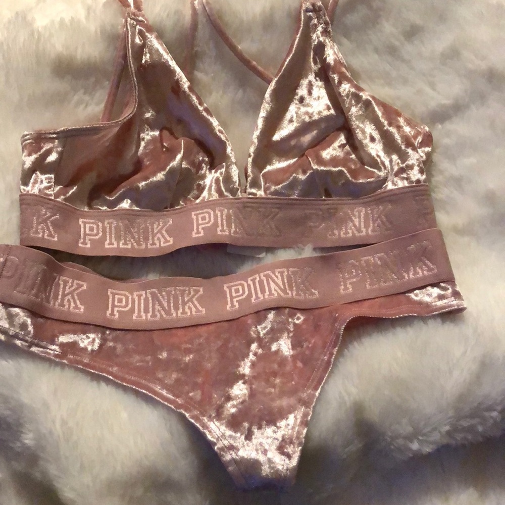 Velvet pink